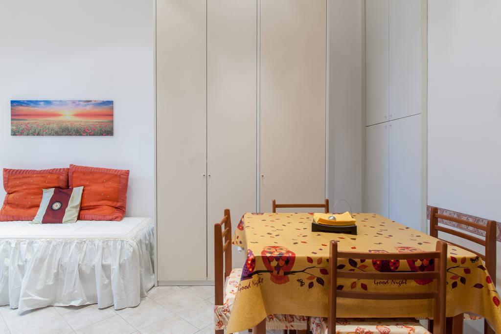 Appartamento Via Rovetta ميلان الغرفة الصورة